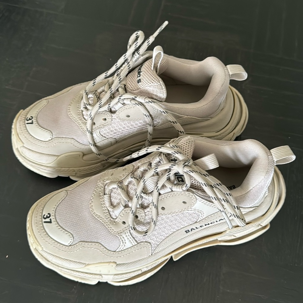 Balenciaga triple s sneakers
